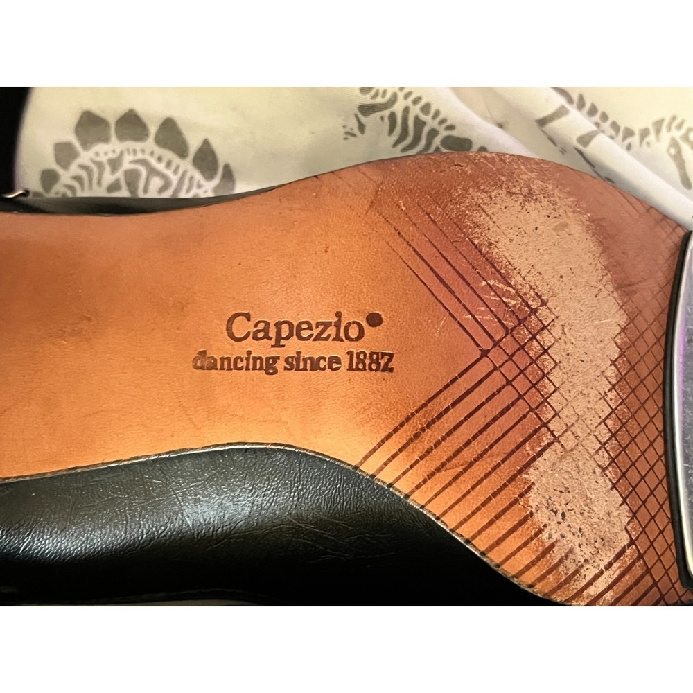 CAPEZIO Womens Black Mary Jane Tap Shoes Leather Strap Buckle Dance 9 - Picture 11 of 16